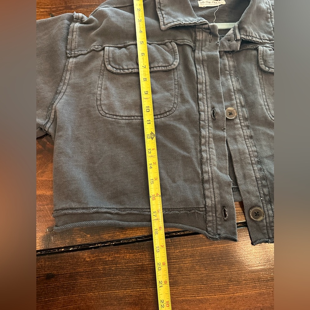 We The Free Saturday charcoal Black Cropped distressed S button cotton Jacket - Picture 14 of 16